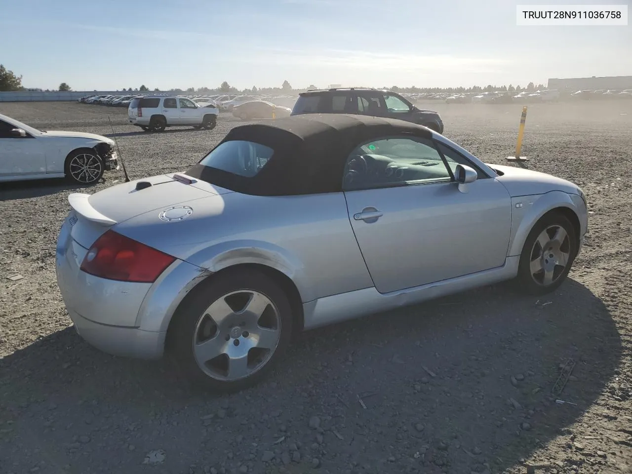 TRUUT28N911036758 2001 Audi Tt Quattro