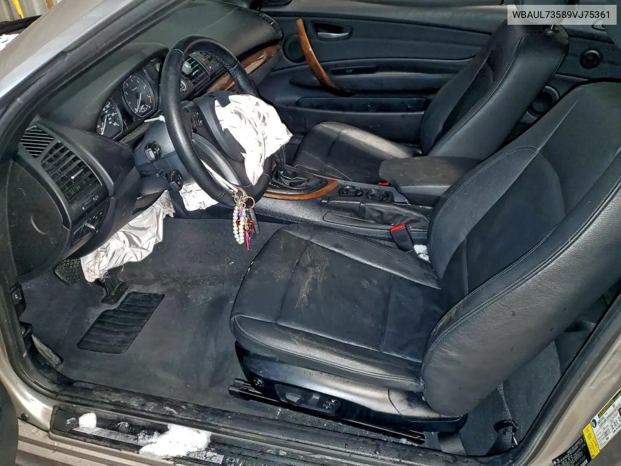WBAUL73589VJ75361 2009 BMW 128 I