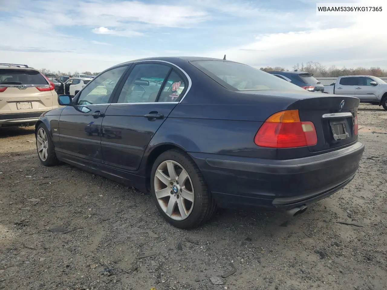 WBAAM5336YKG17365 2000 BMW 328 I