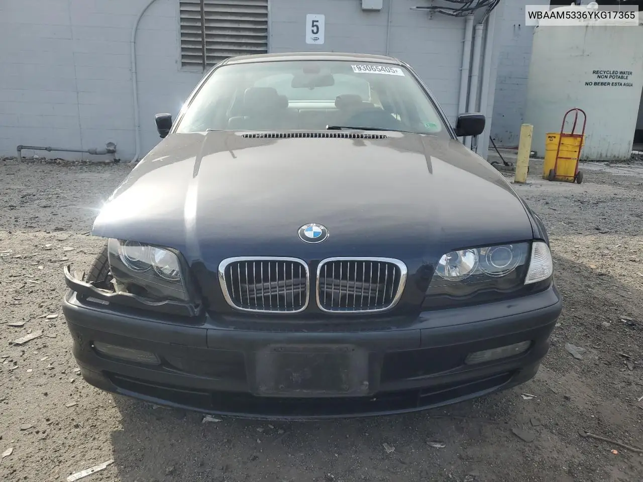WBAAM5336YKG17365 2000 BMW 328 I