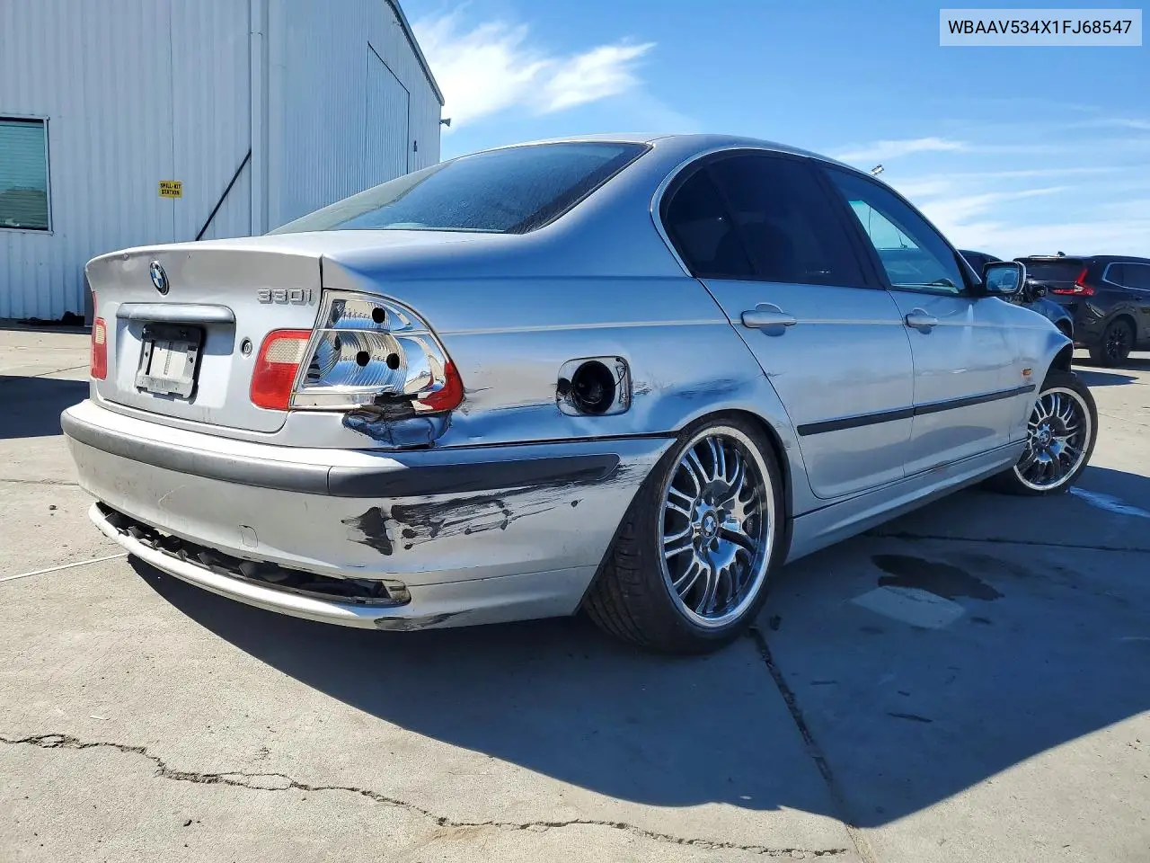 WBAAV534X1FJ68547 2001 BMW 330 I