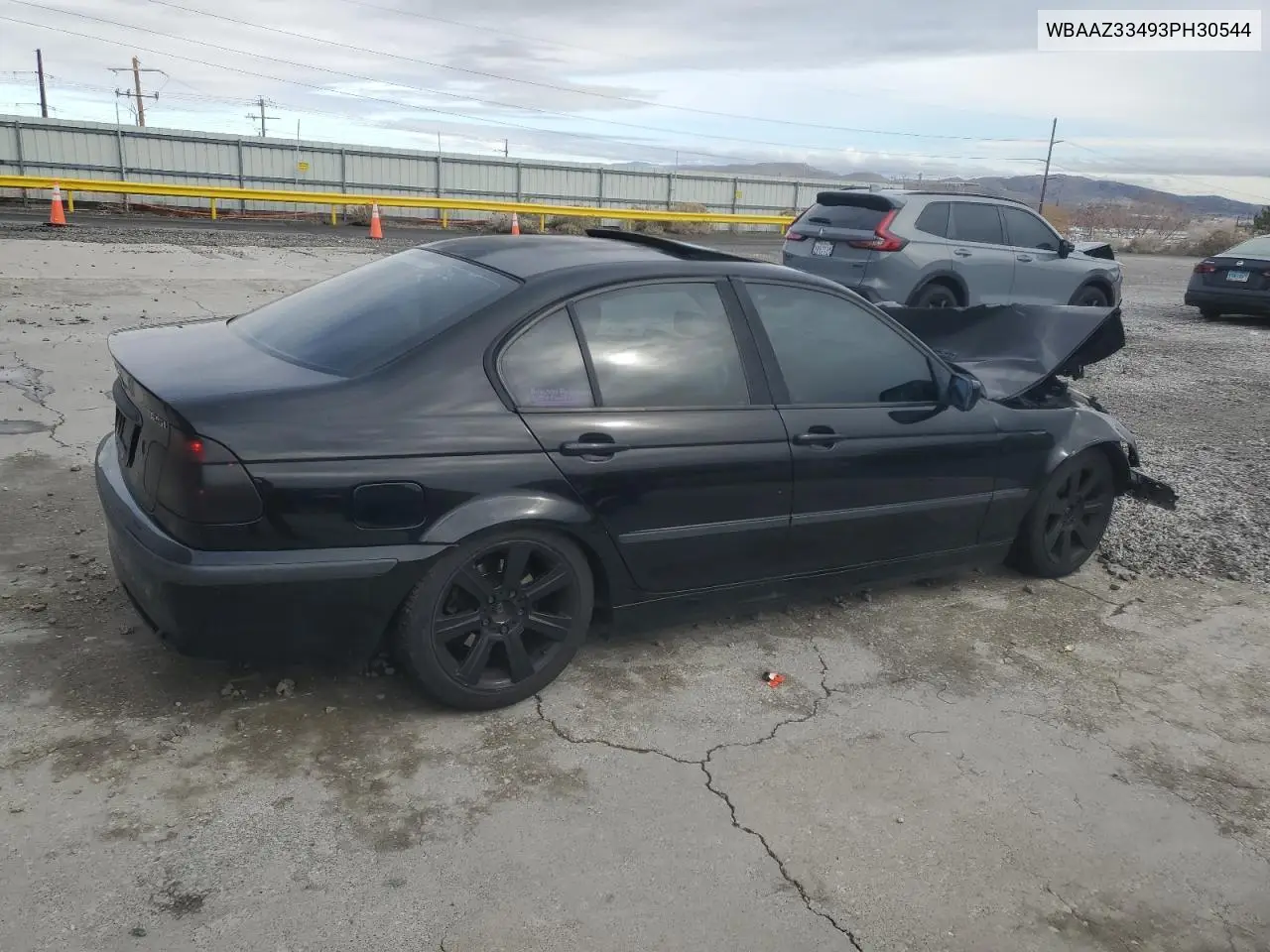 WBAAZ33493PH30544 2003 BMW 325 I