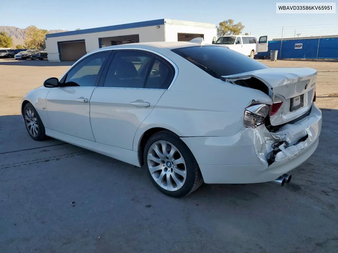 WBAVD33586KV65951 2006 BMW 330 Xi