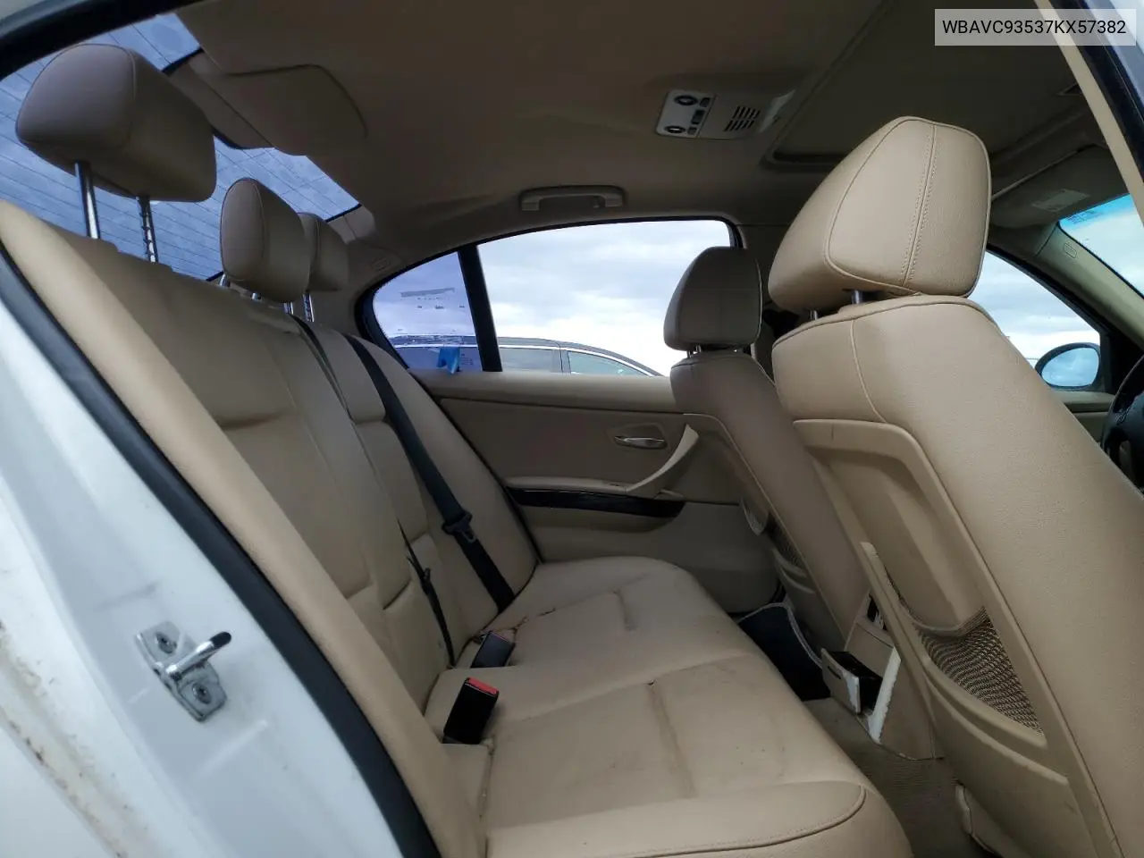 WBAVC93537KX57382 2007 BMW 328 Xi