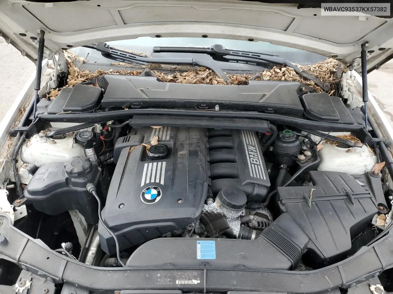 WBAVC93537KX57382 2007 BMW 328 Xi