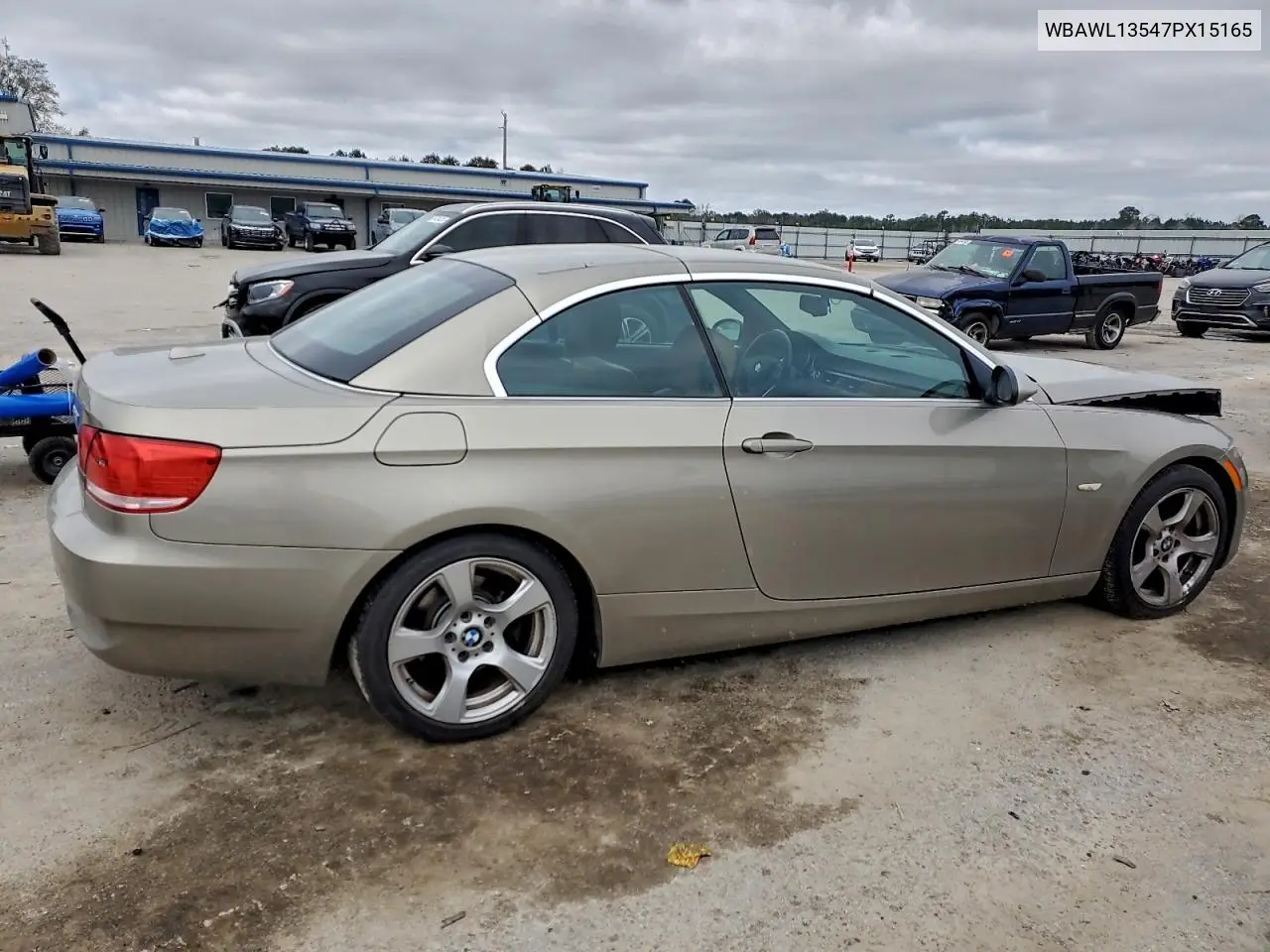 WBAWL13547PX15165 2007 BMW 328 I