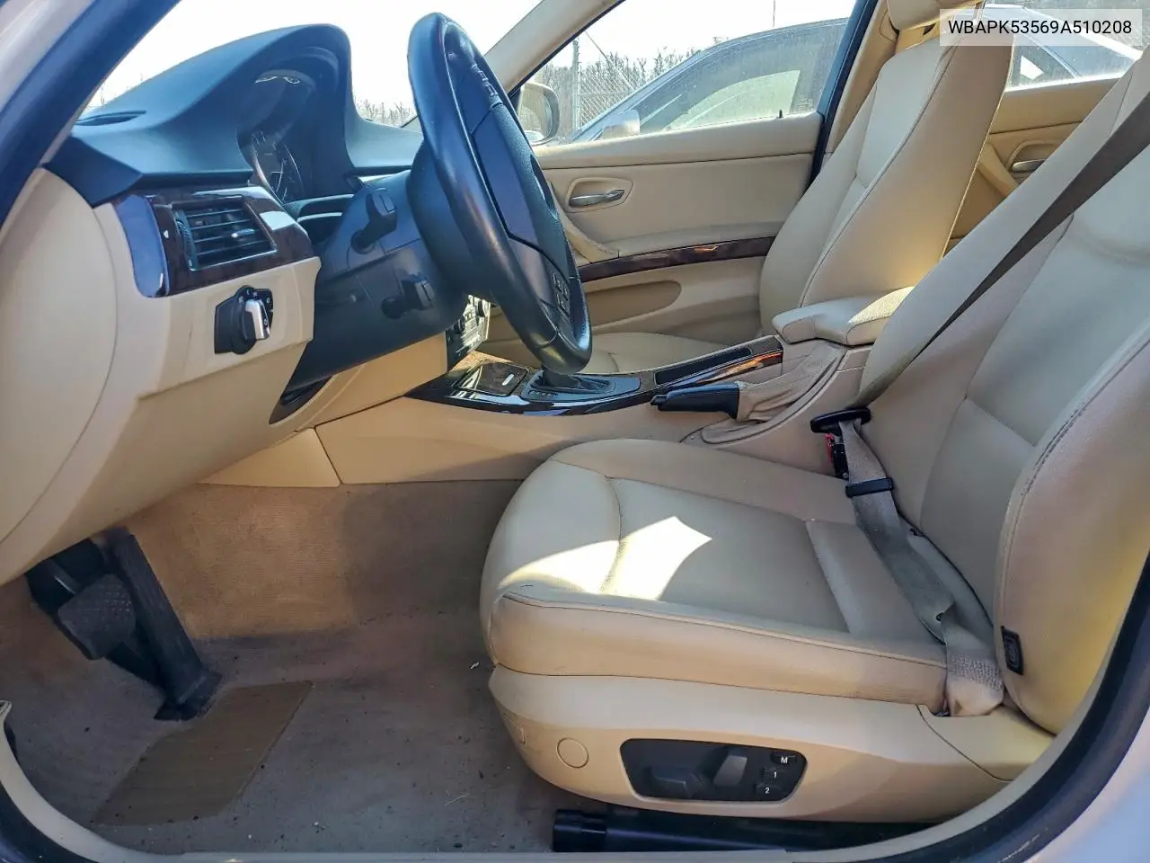 WBAPK53569A510208 2009 BMW 328 Xi Sulev