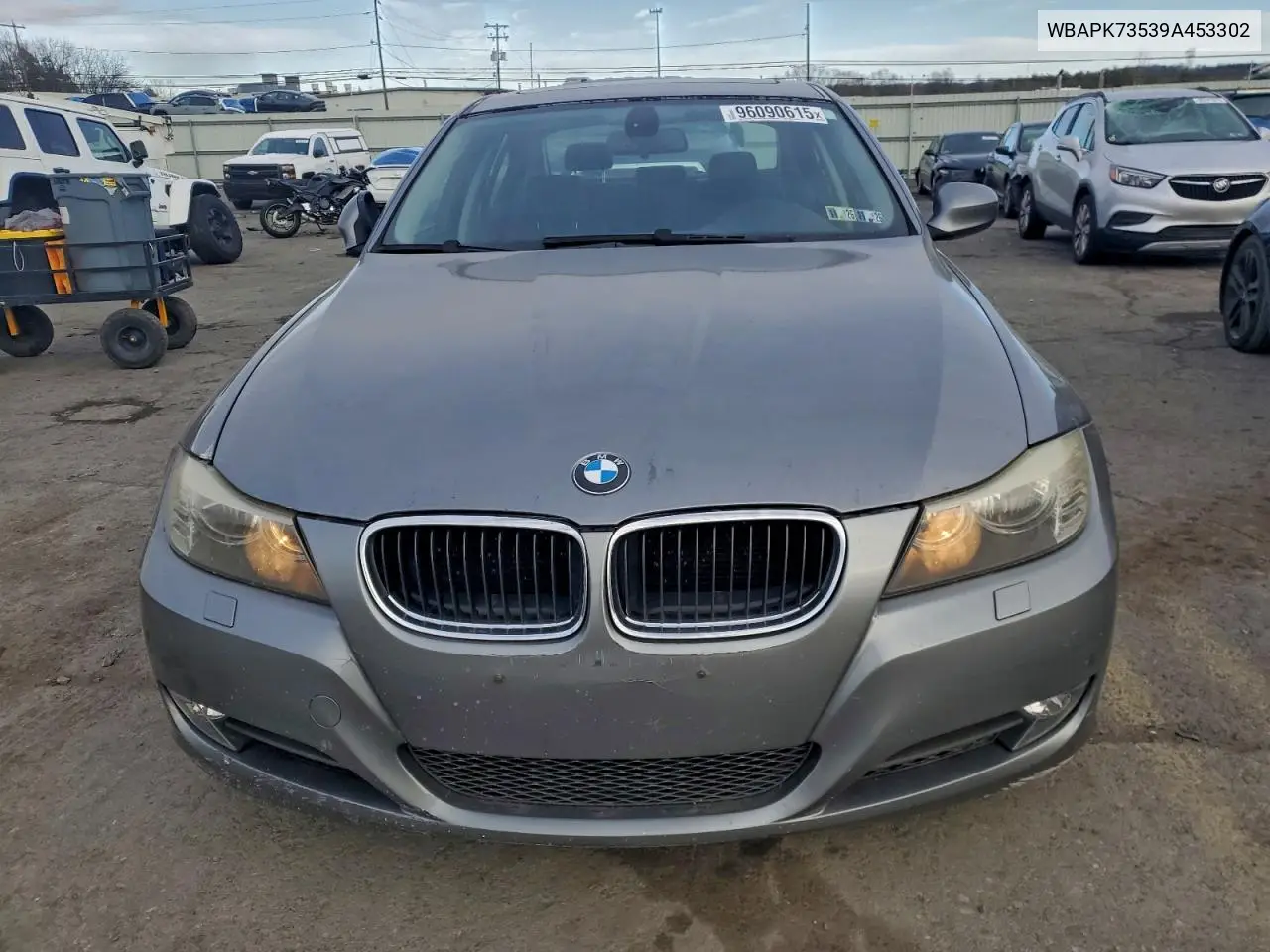 WBAPK73539A453302 2009 BMW 328 Xi