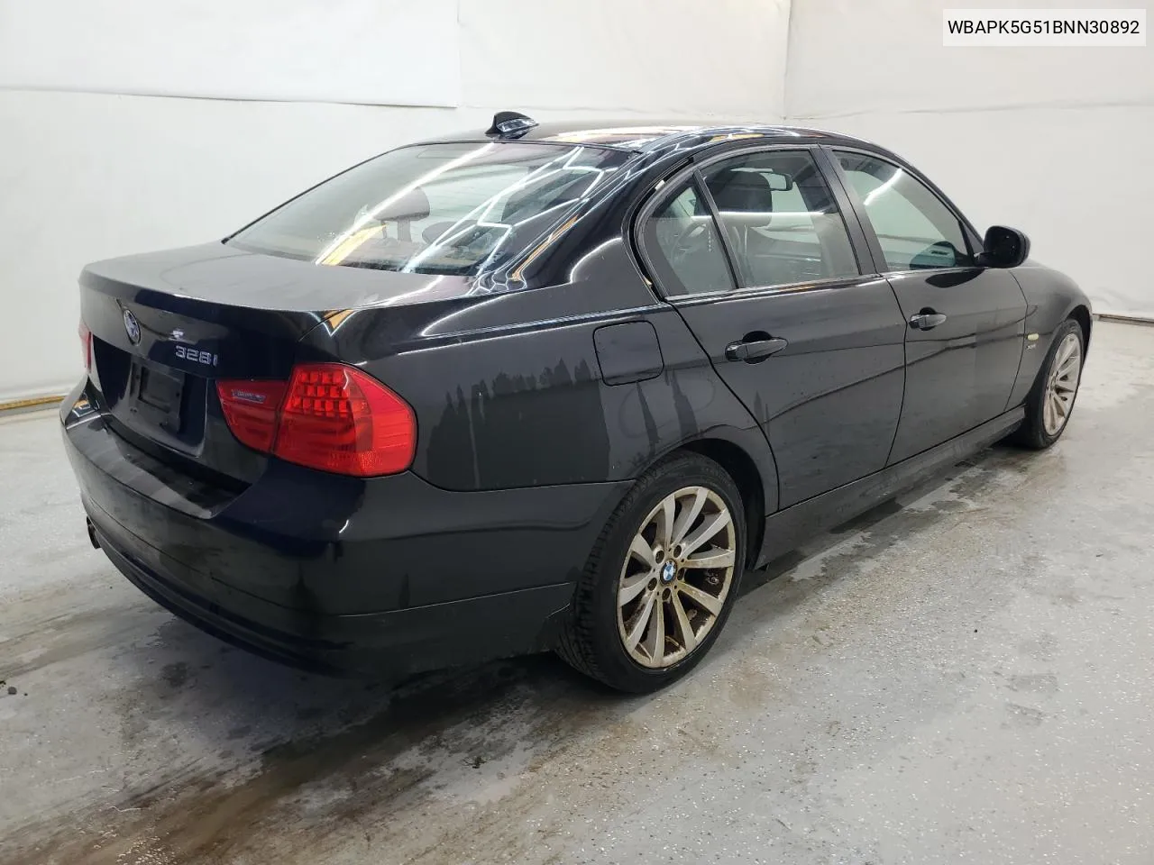 WBAPK5G51BNN30892 2011 BMW 328 Xi Sulev