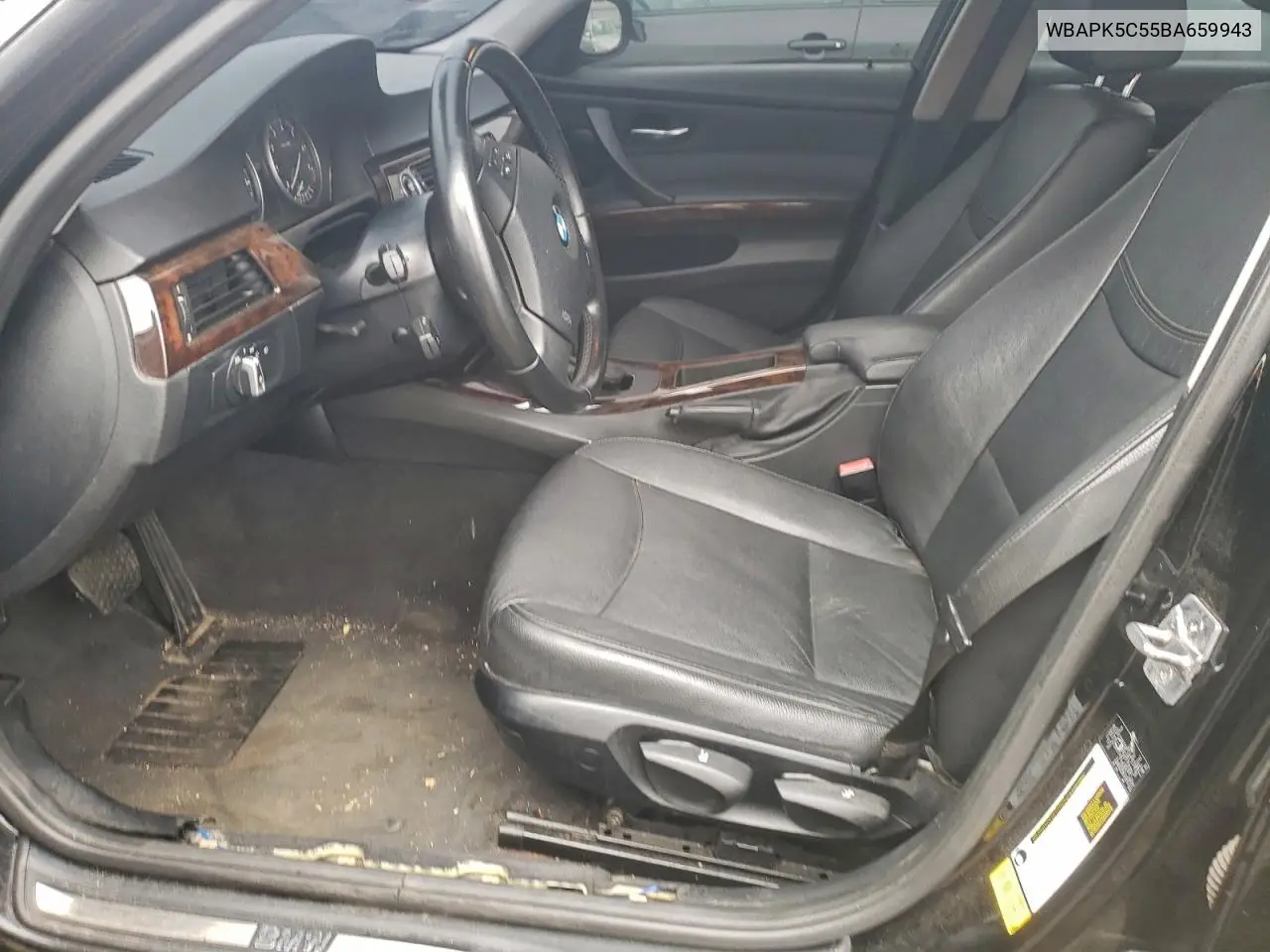 WBAPK5C55BA659943 2011 BMW 328 Xi Sulev