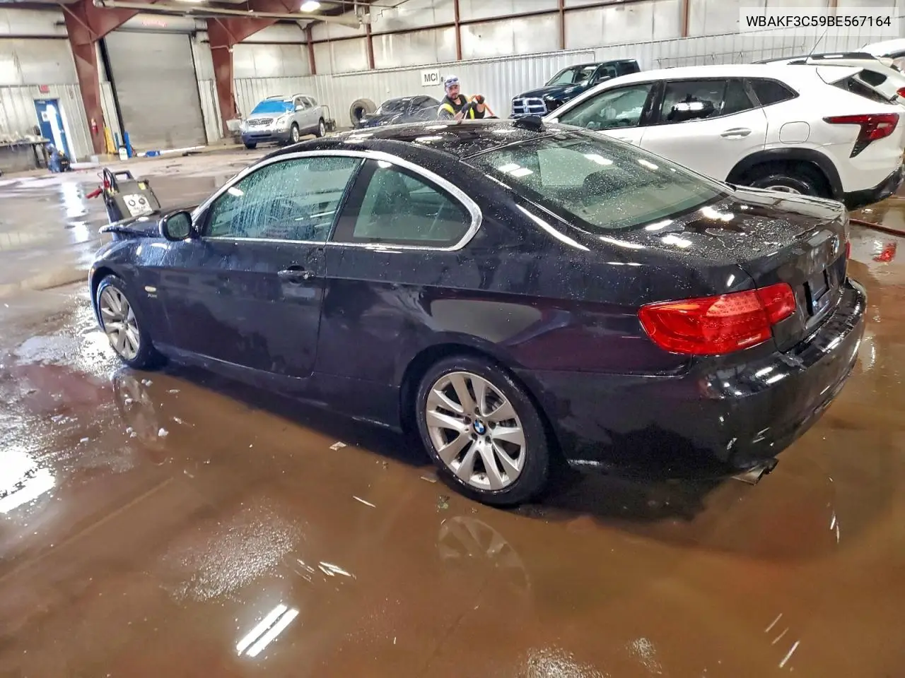 WBAKF3C59BE567164 2011 BMW 328 Xi