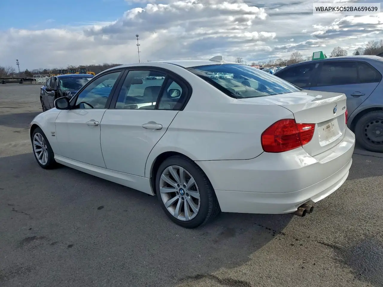 WBAPK5C52BA659639 2011 BMW 328 Xi Sulev