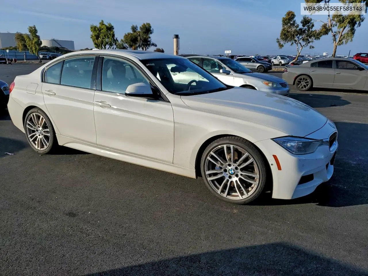 WBA3B9C55EF588143 2014 BMW 335 Xi