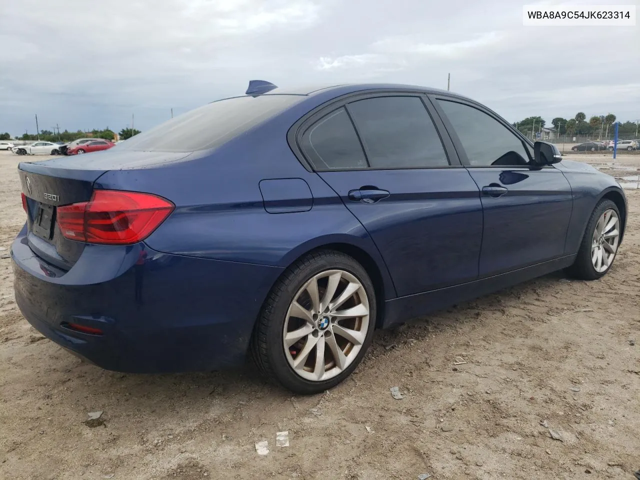 WBA8A9C54JK623314 2018 BMW 320 I