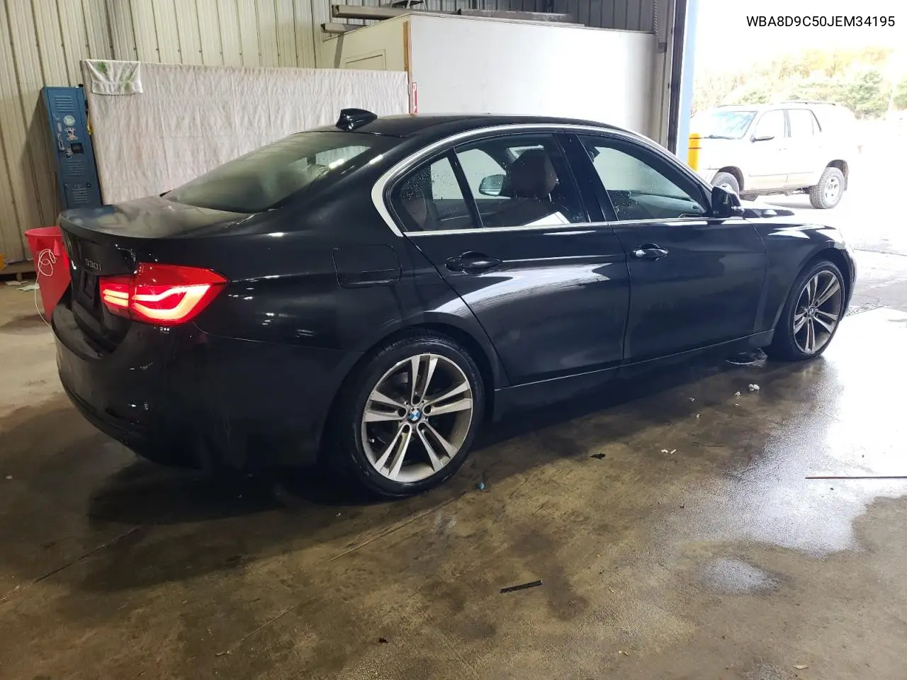 WBA8D9C50JEM34195 2018 BMW 330 Xi
