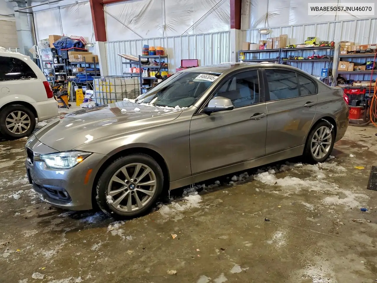 WBA8E5G57JNU46070 2018 BMW 320 Xi