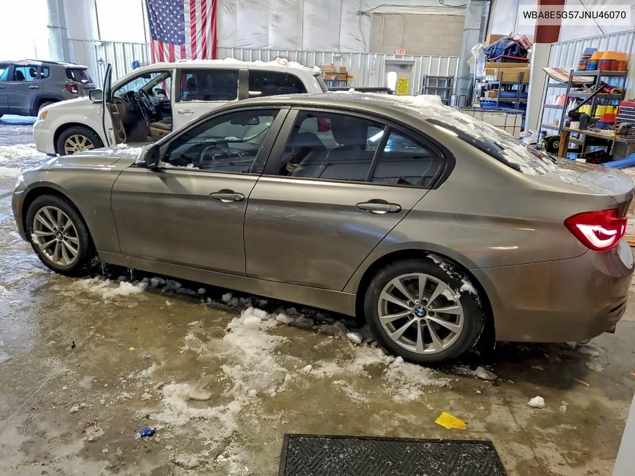 WBA8E5G57JNU46070 2018 BMW 320 Xi