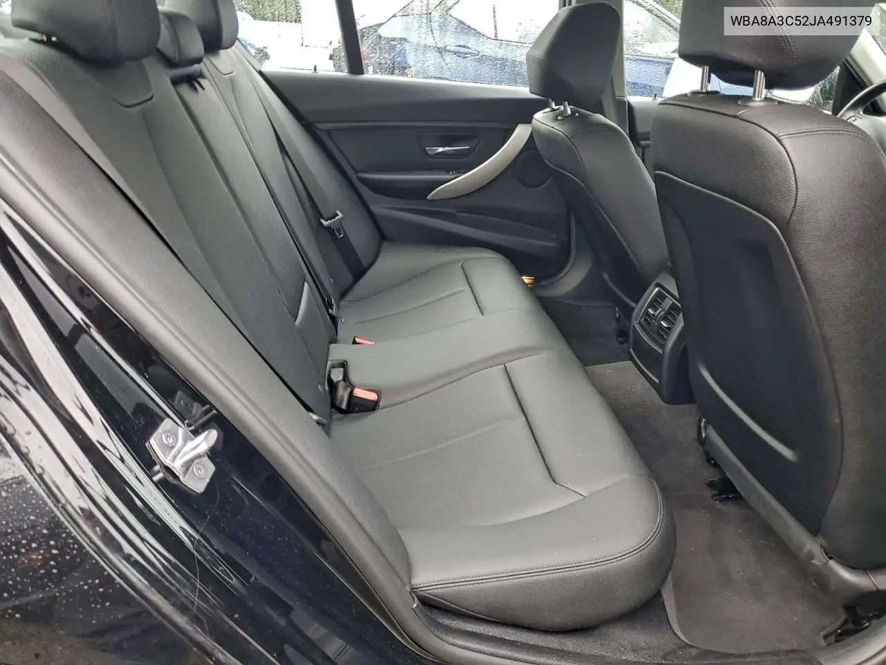 WBA8A3C52JA491379 2018 BMW 320 Xi