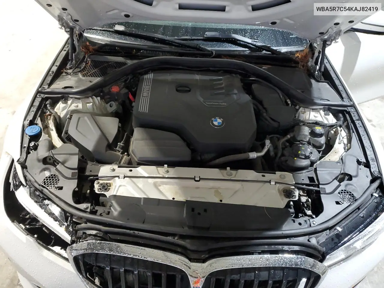 WBA5R7C54KAJ82419 2019 BMW 330Xi