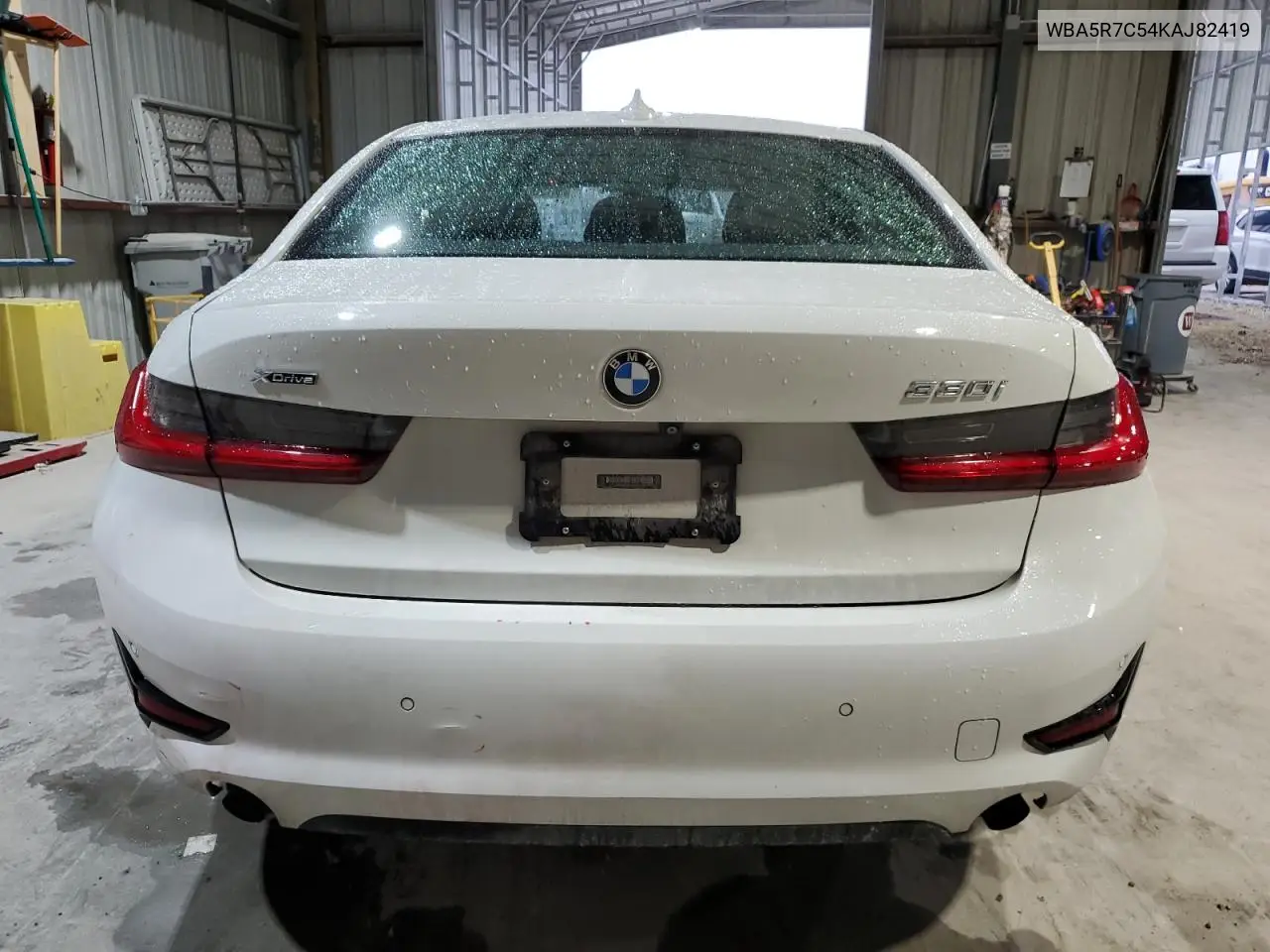 WBA5R7C54KAJ82419 2019 BMW 330Xi