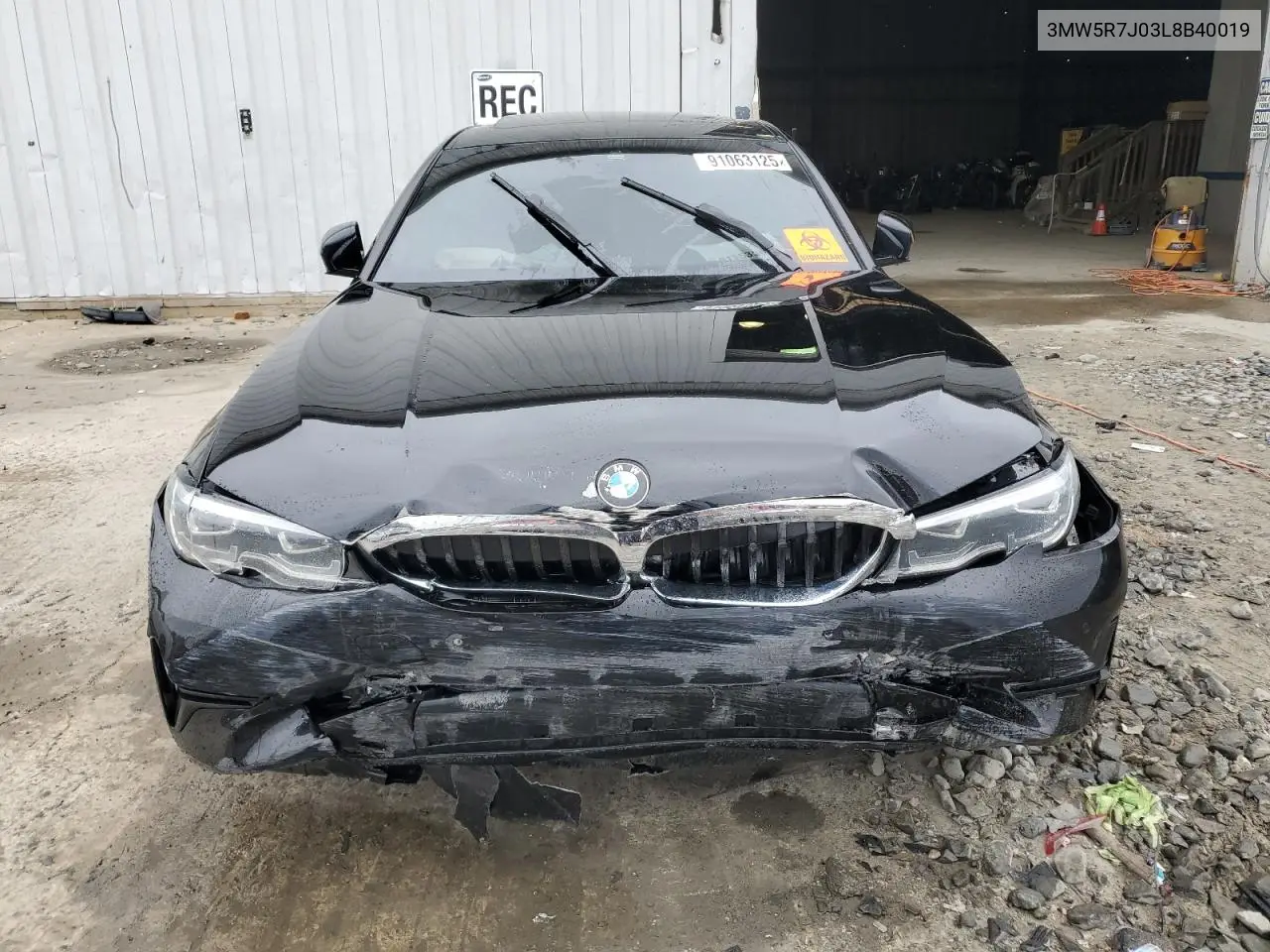 3MW5R7J03L8B40019 2020 BMW 330Xi