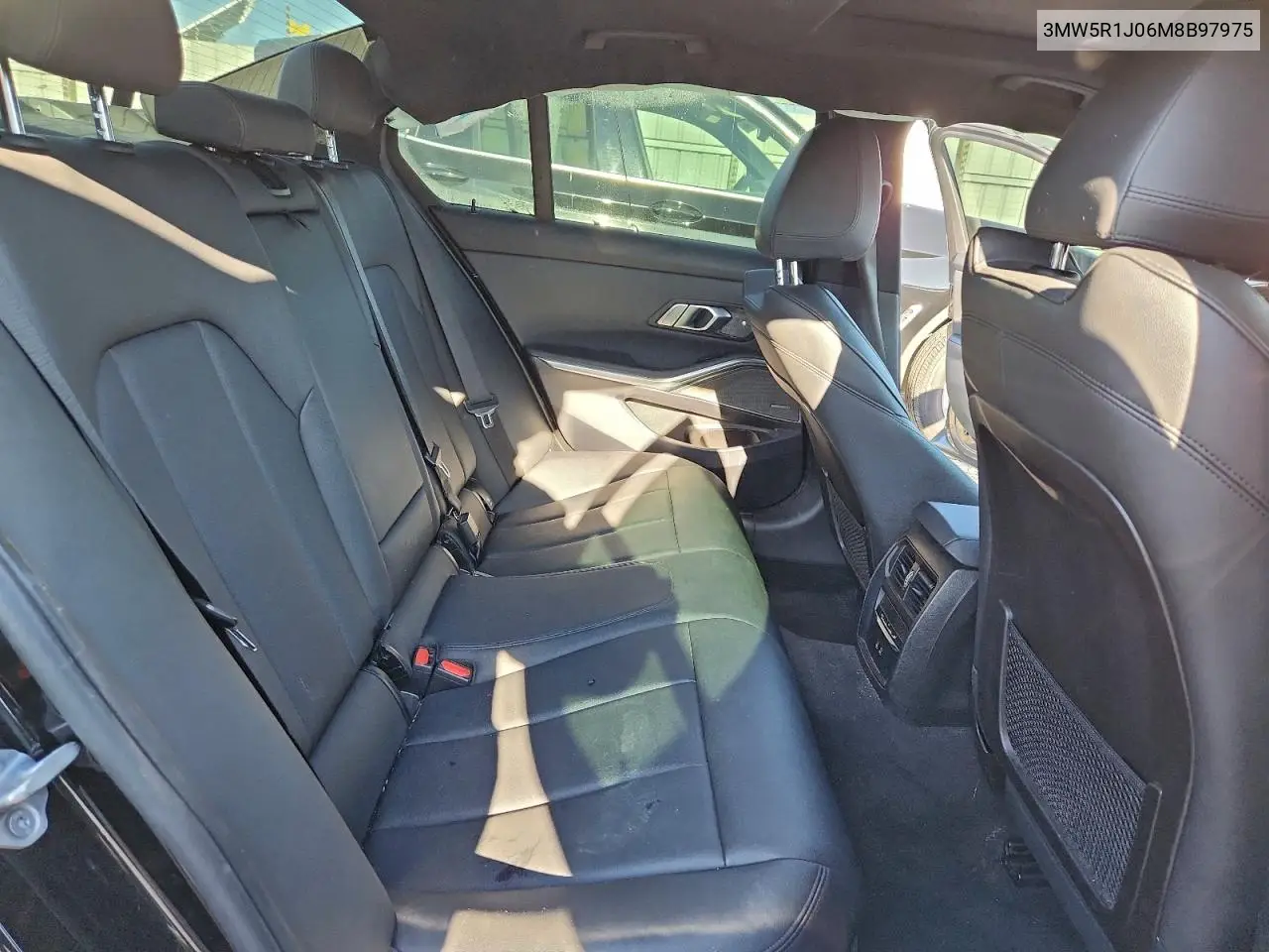 3MW5R1J06M8B97975 2021 BMW 330I