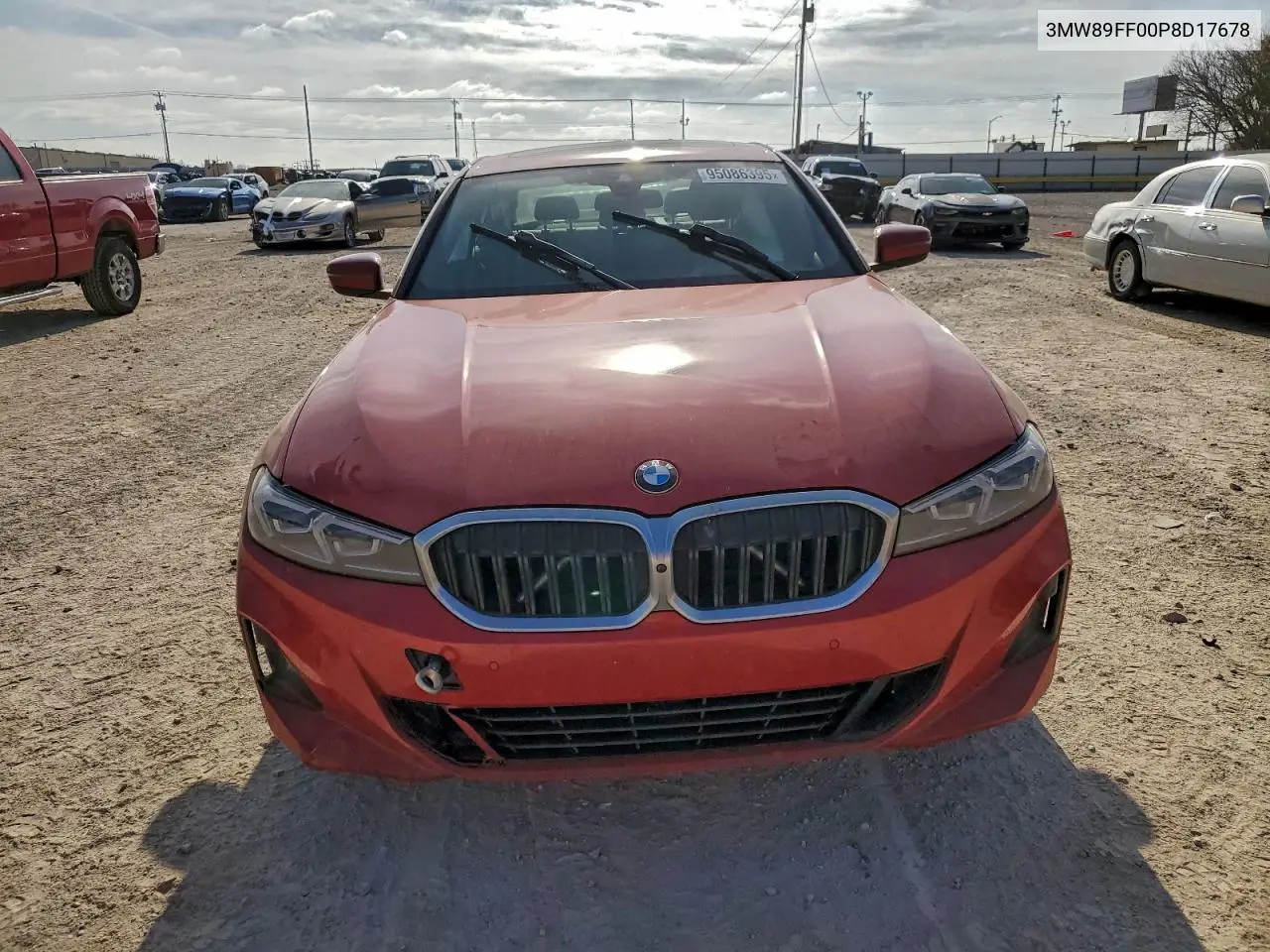 3MW89FF00P8D17678 2023 BMW 330Xi