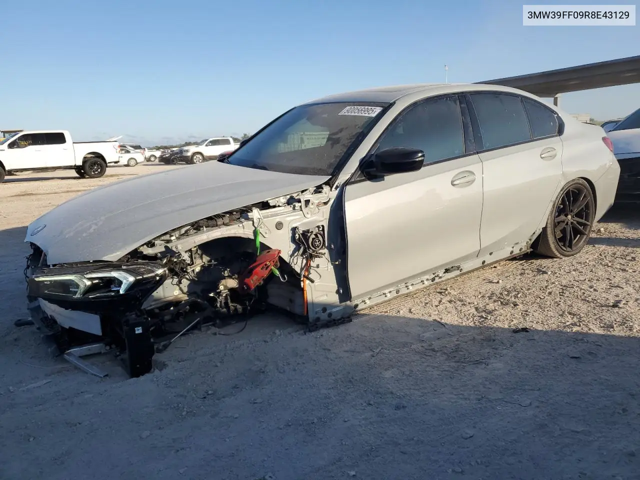 3MW39FF09R8E43129 2024 BMW 330E