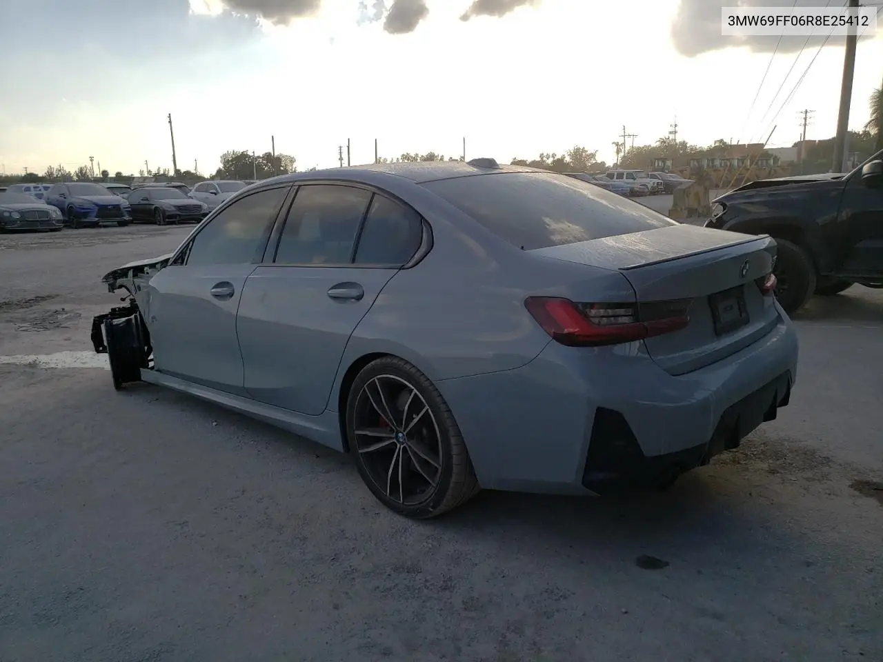 3MW69FF06R8E25412 2024 BMW 330I