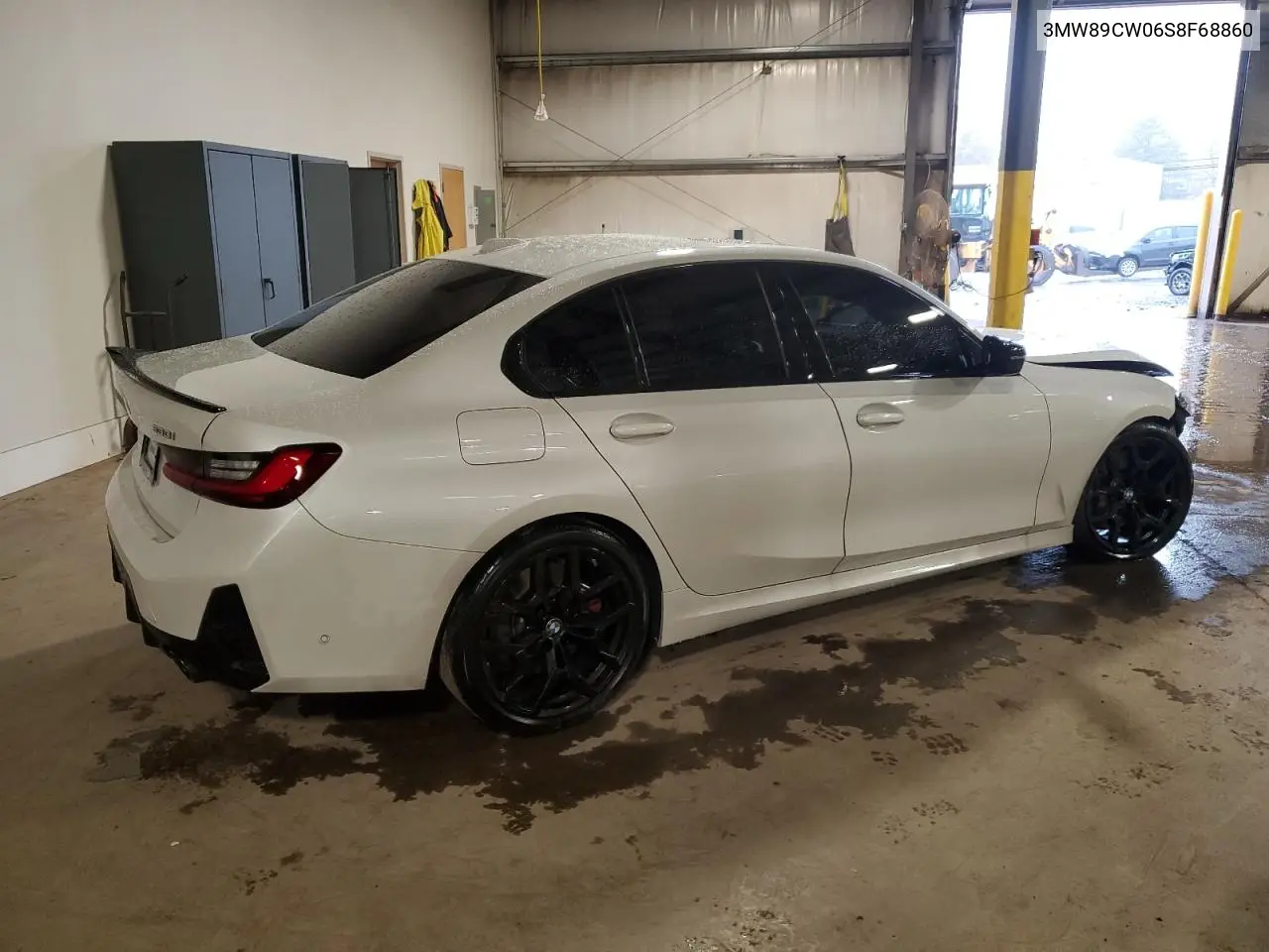 3MW89CW06S8F68860 2025 BMW 330Xi