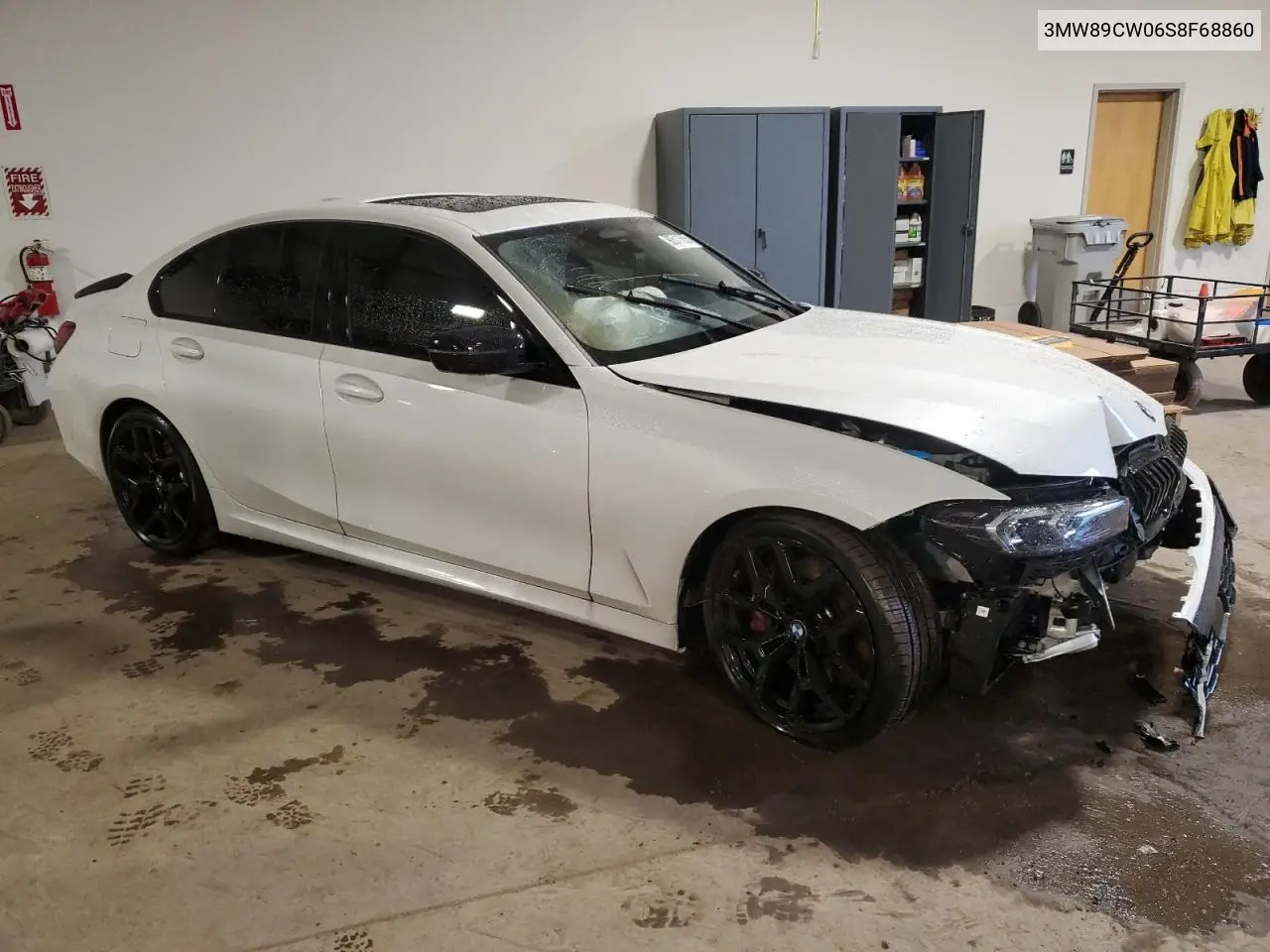 3MW89CW06S8F68860 2025 BMW 330Xi
