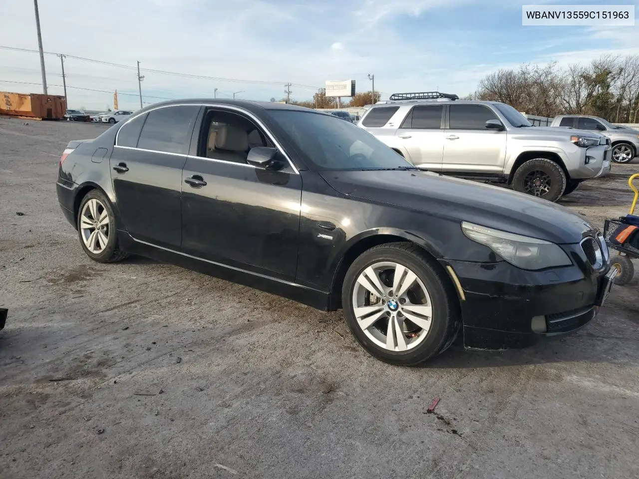 WBANV13559C151963 2009 BMW 528 Xi