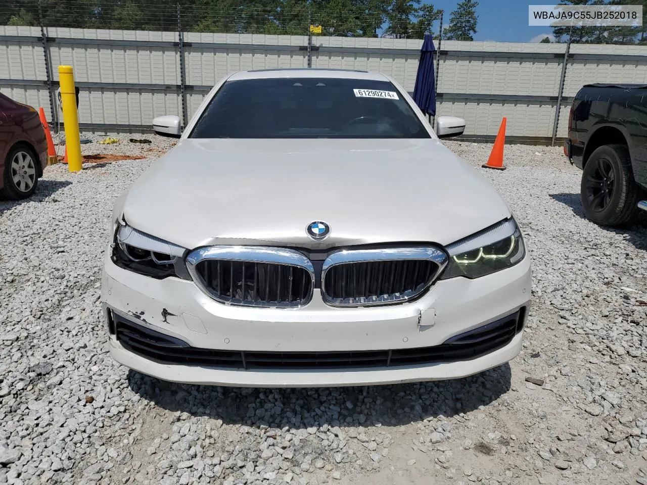 WBAJA9C55JB252018 2018 BMW 530E