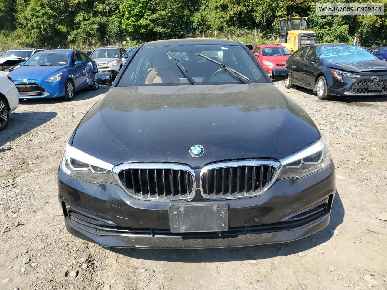 WBAJA7C59JG909345 2018 BMW 530 Xi