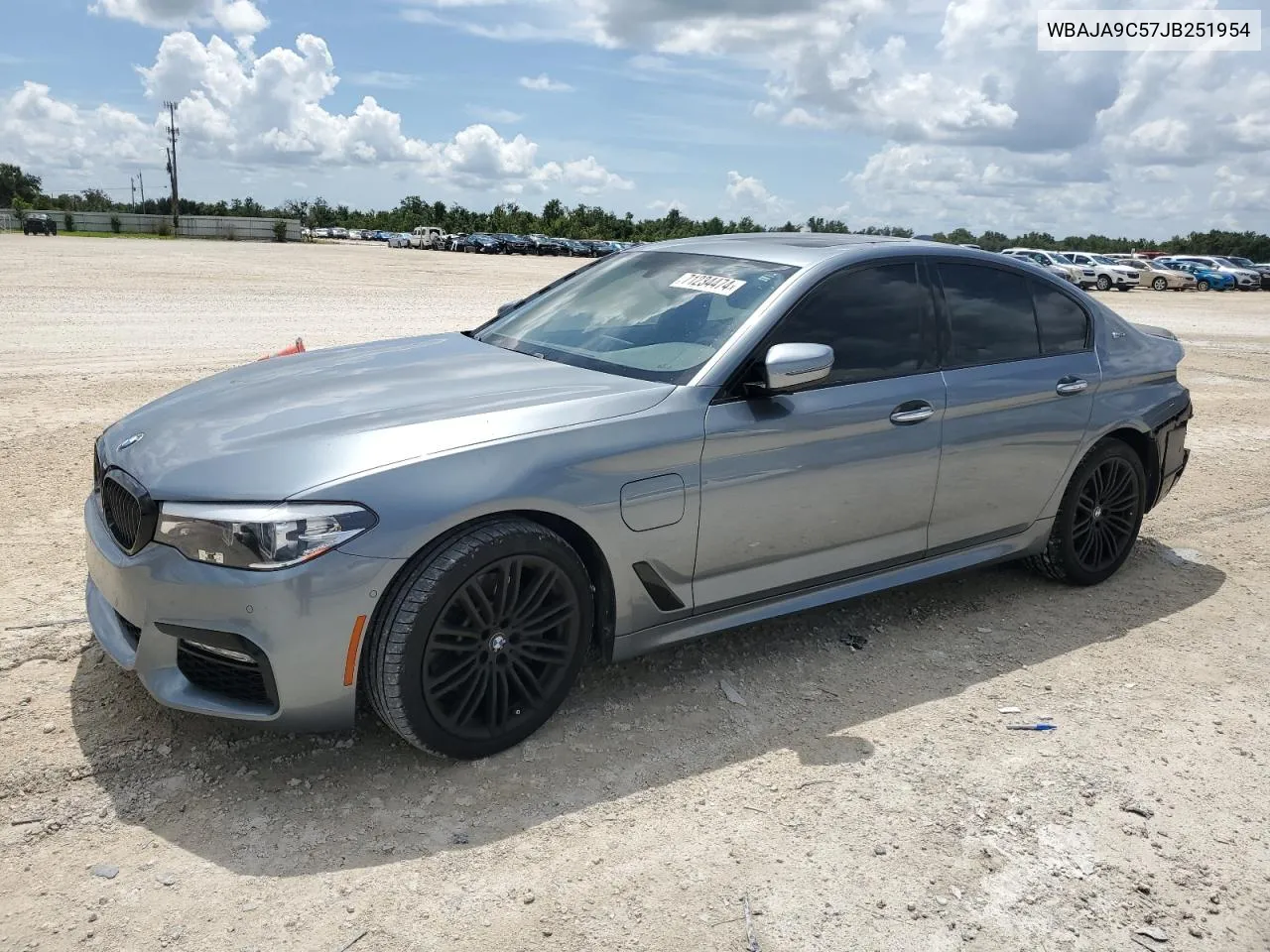 WBAJA9C57JB251954 2018 BMW 530E