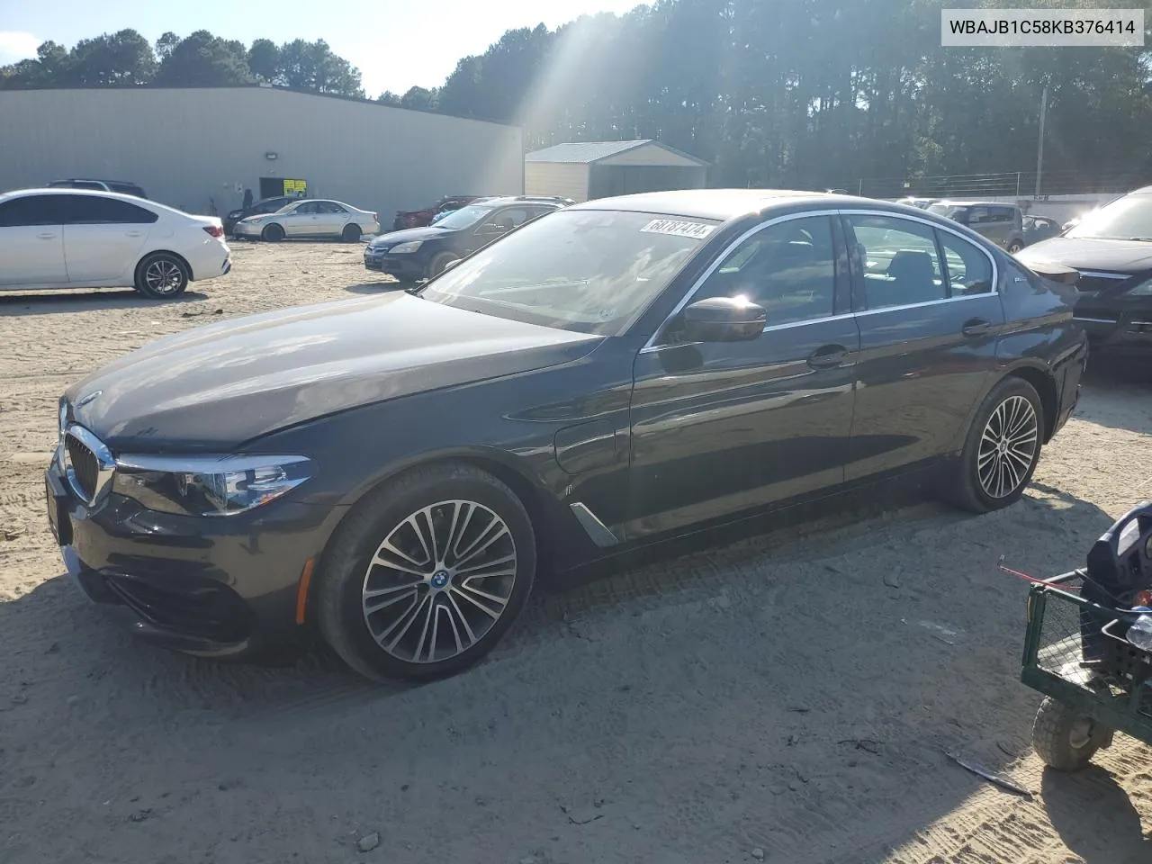 WBAJB1C58KB376414 2019 BMW 530Xe