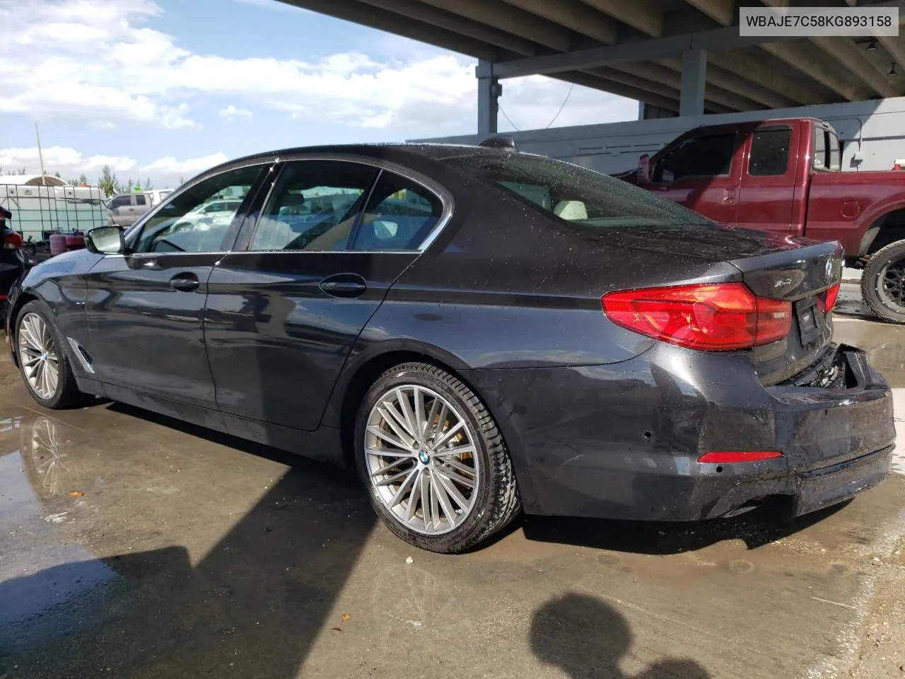 WBAJE7C58KG893158 2019 BMW 540 Xi