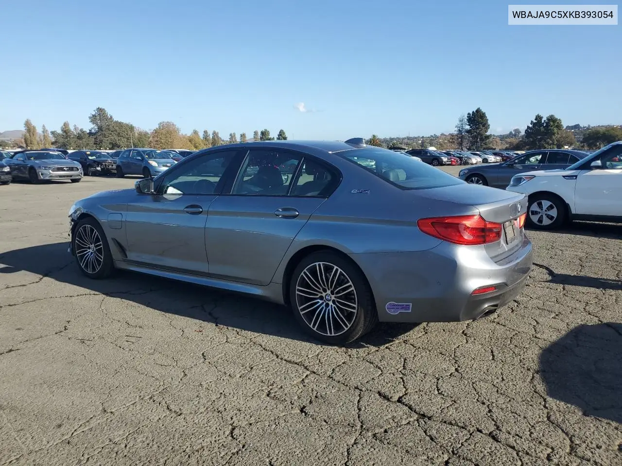 WBAJA9C5XKB393054 2019 BMW 530E