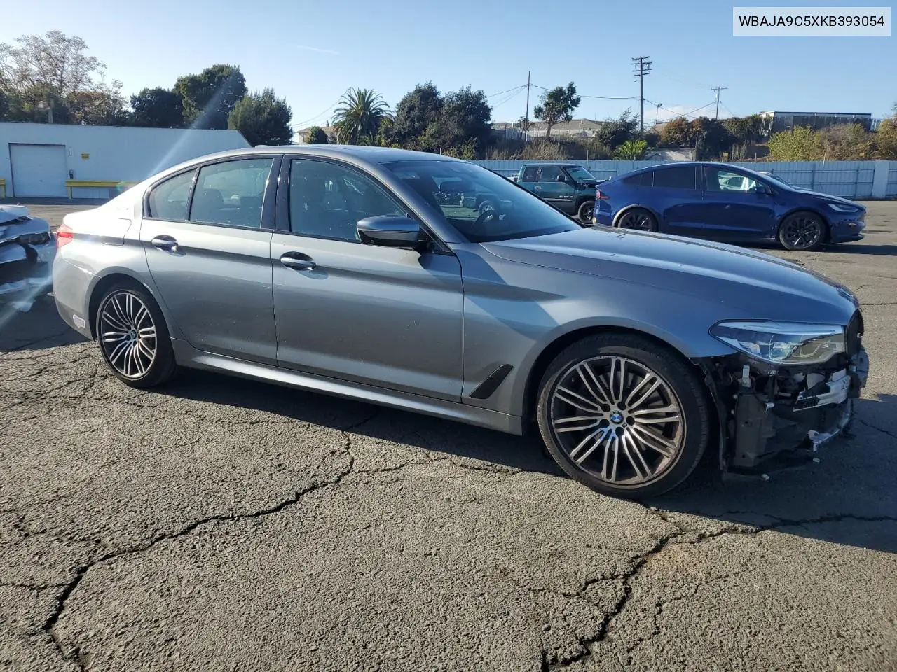 WBAJA9C5XKB393054 2019 BMW 530E