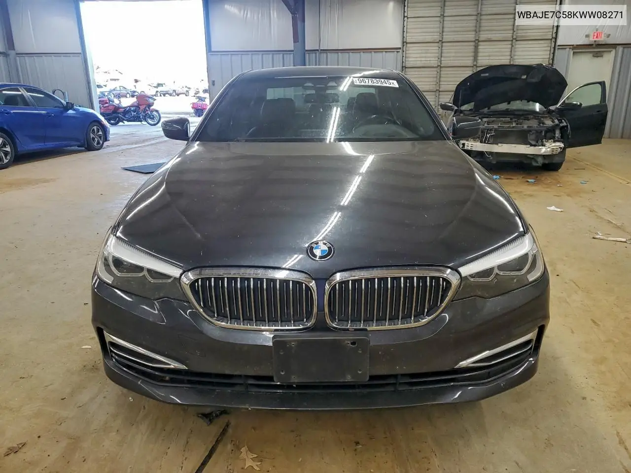 WBAJE7C58KWW08271 2019 BMW 540 Xi