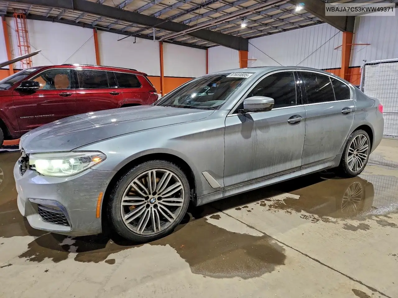 WBAJA7C53KWW49371 2019 BMW 530 Xi