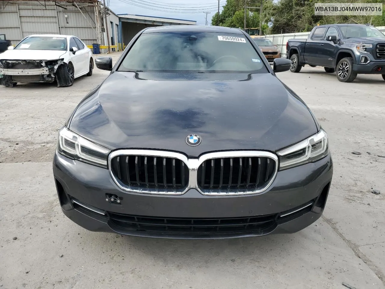 WBA13BJ04MWW97016 2021 BMW 530 Xi