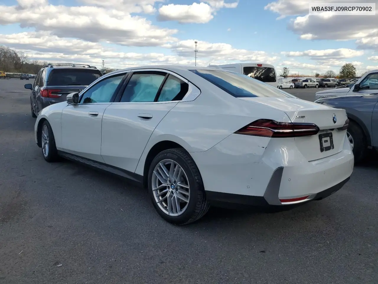 WBA53FJ09RCP70902 2024 BMW 530 Xi