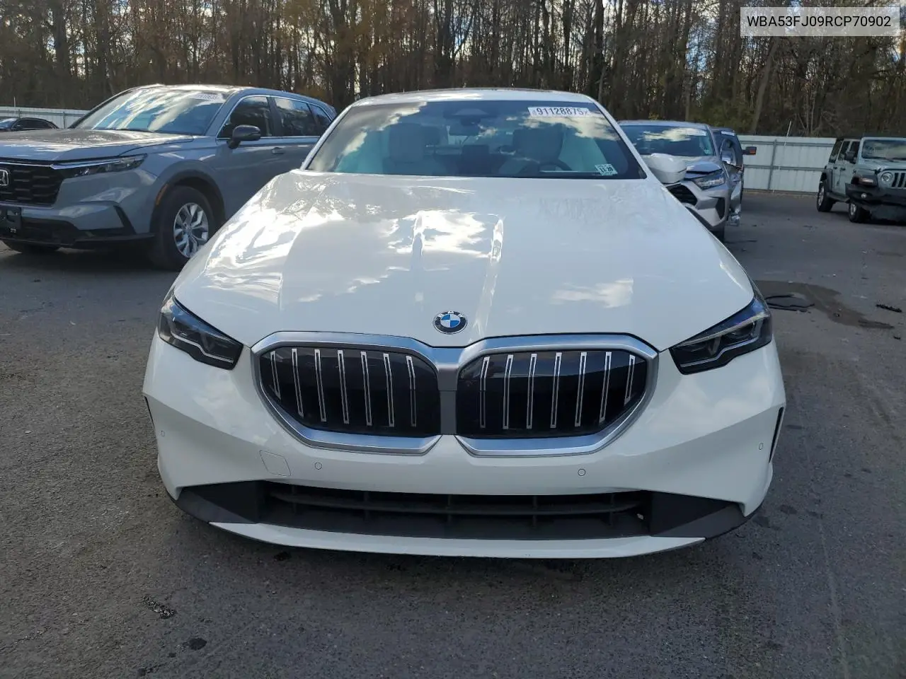 WBA53FJ09RCP70902 2024 BMW 530 Xi