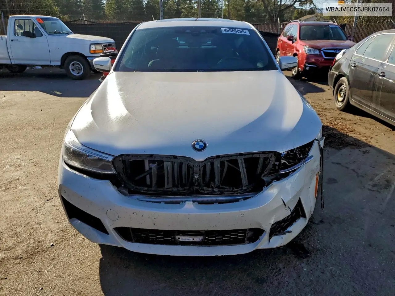 WBAJV6C55JBK07664 2018 BMW 640 Xigt