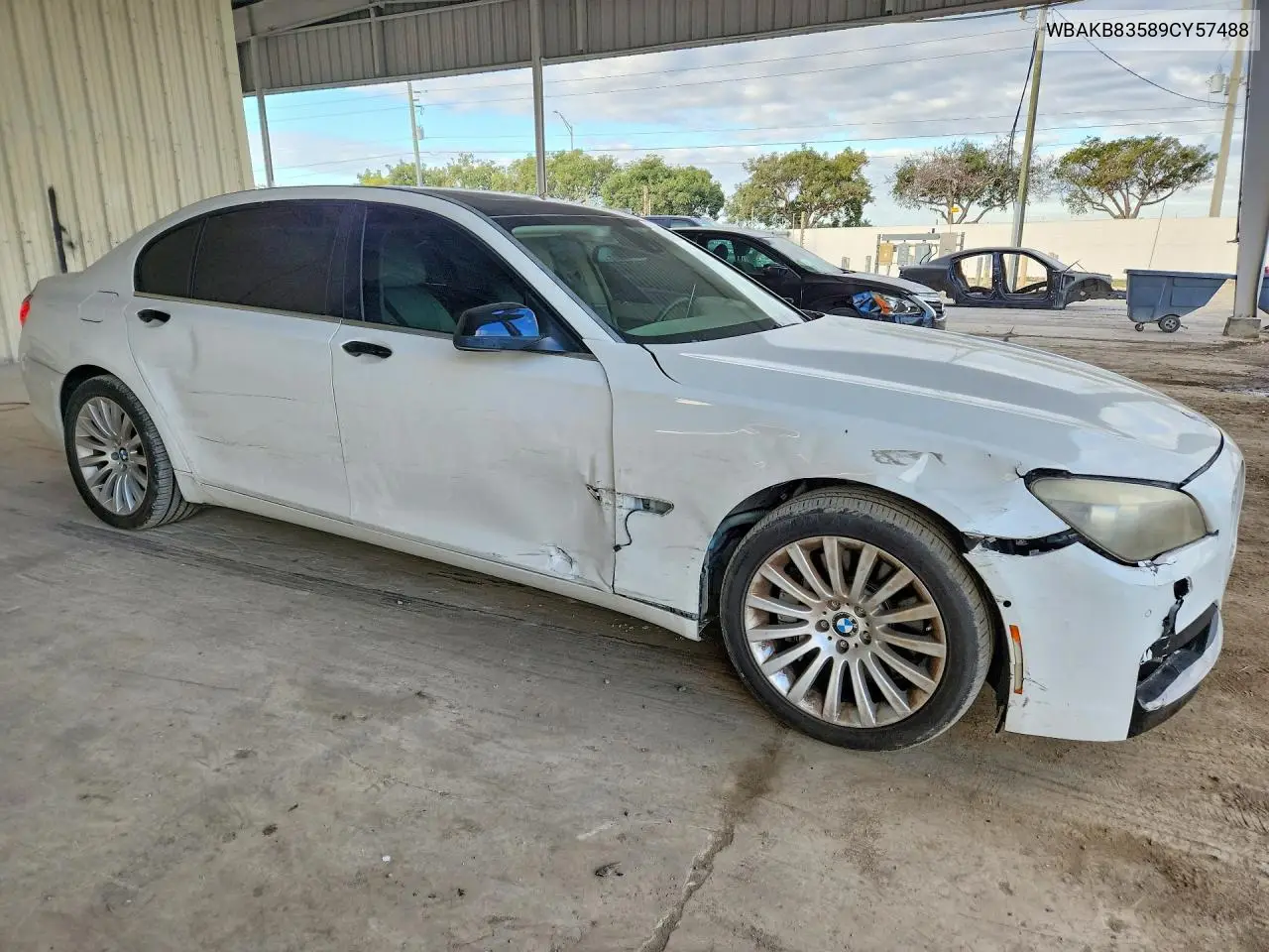 WBAKB83589CY57488 2009 BMW 750 Li