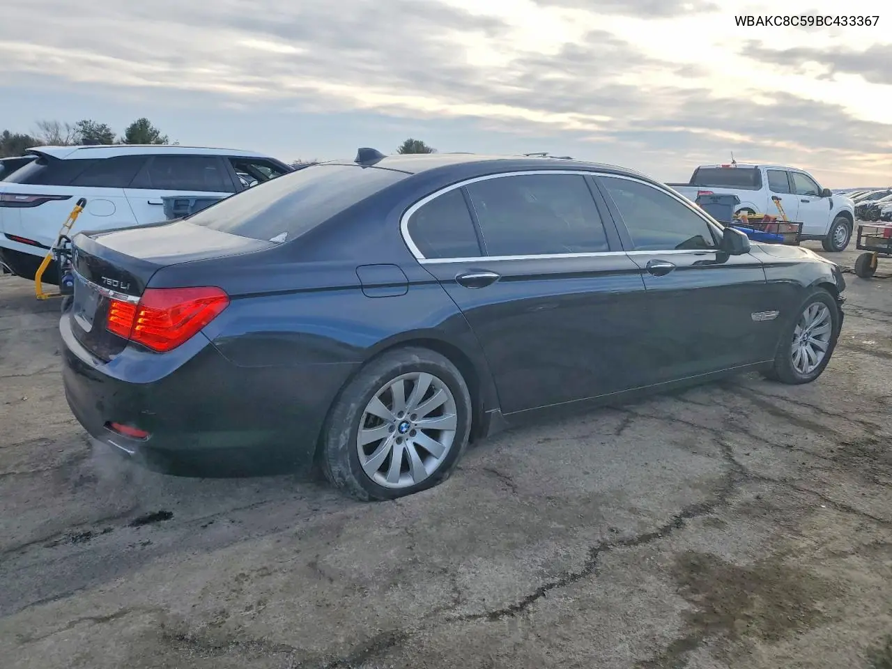 WBAKC8C59BC433367 2011 BMW 750 Lxi