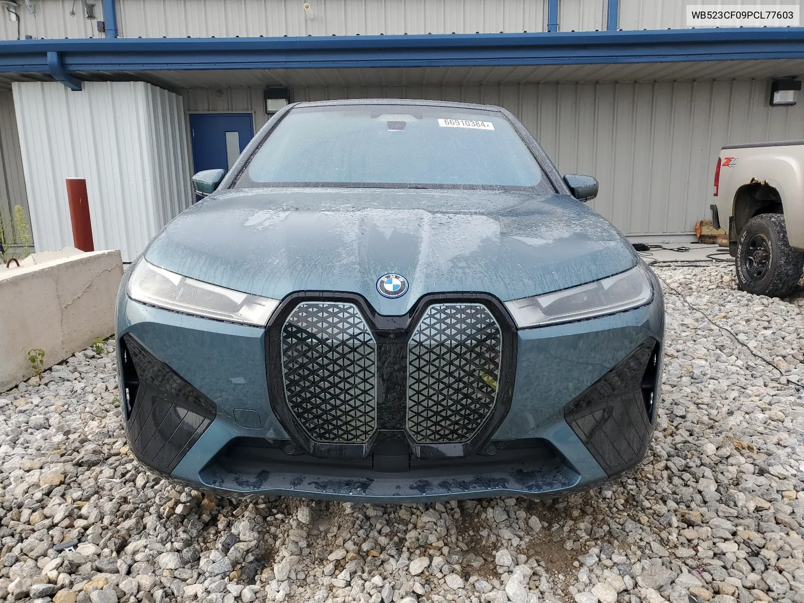 WB523CF09PCL77603 2023 BMW Ix xDrive50