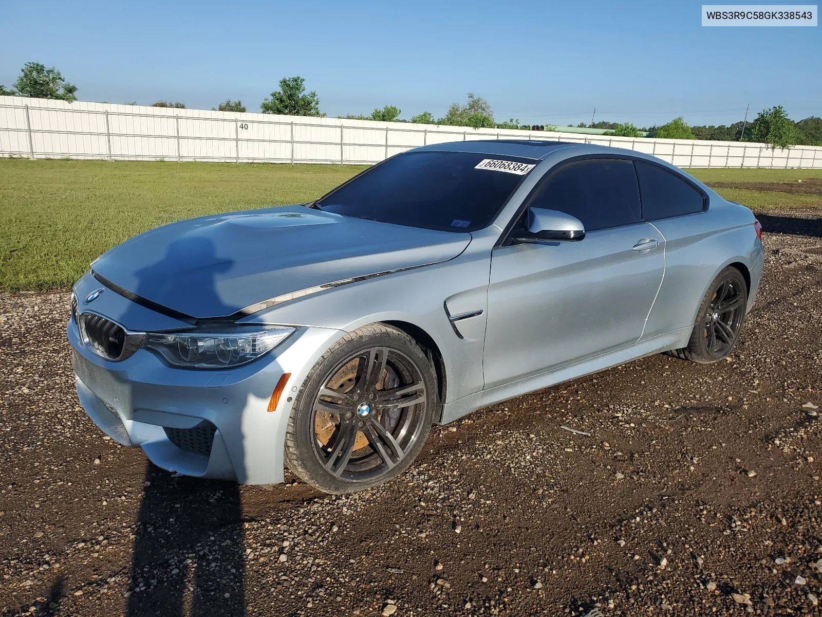 WBS3R9C58GK338543 2016 BMW M4