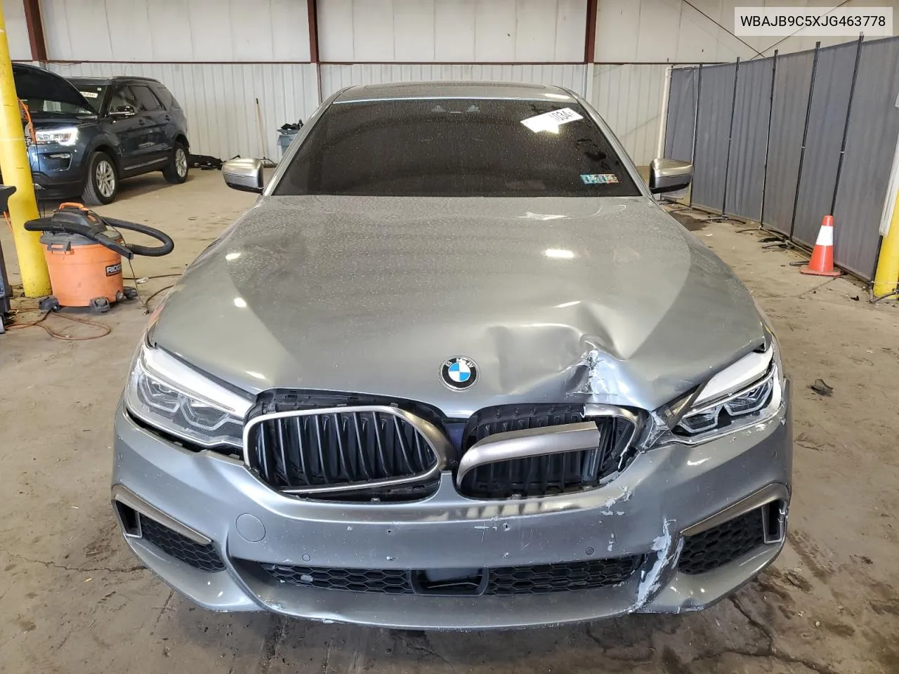 WBAJB9C5XJG463778 2018 BMW M550Xi